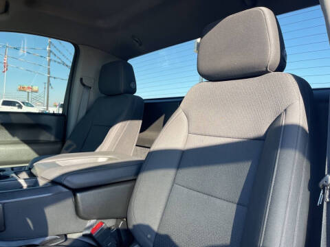 2023 GMC Sierra 2500HD Pro