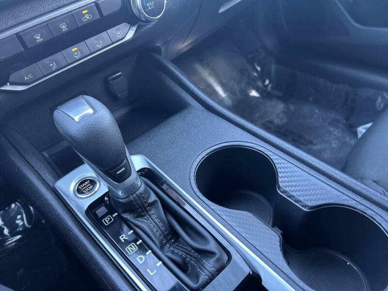 2025 Nissan Altima 2.5 SV