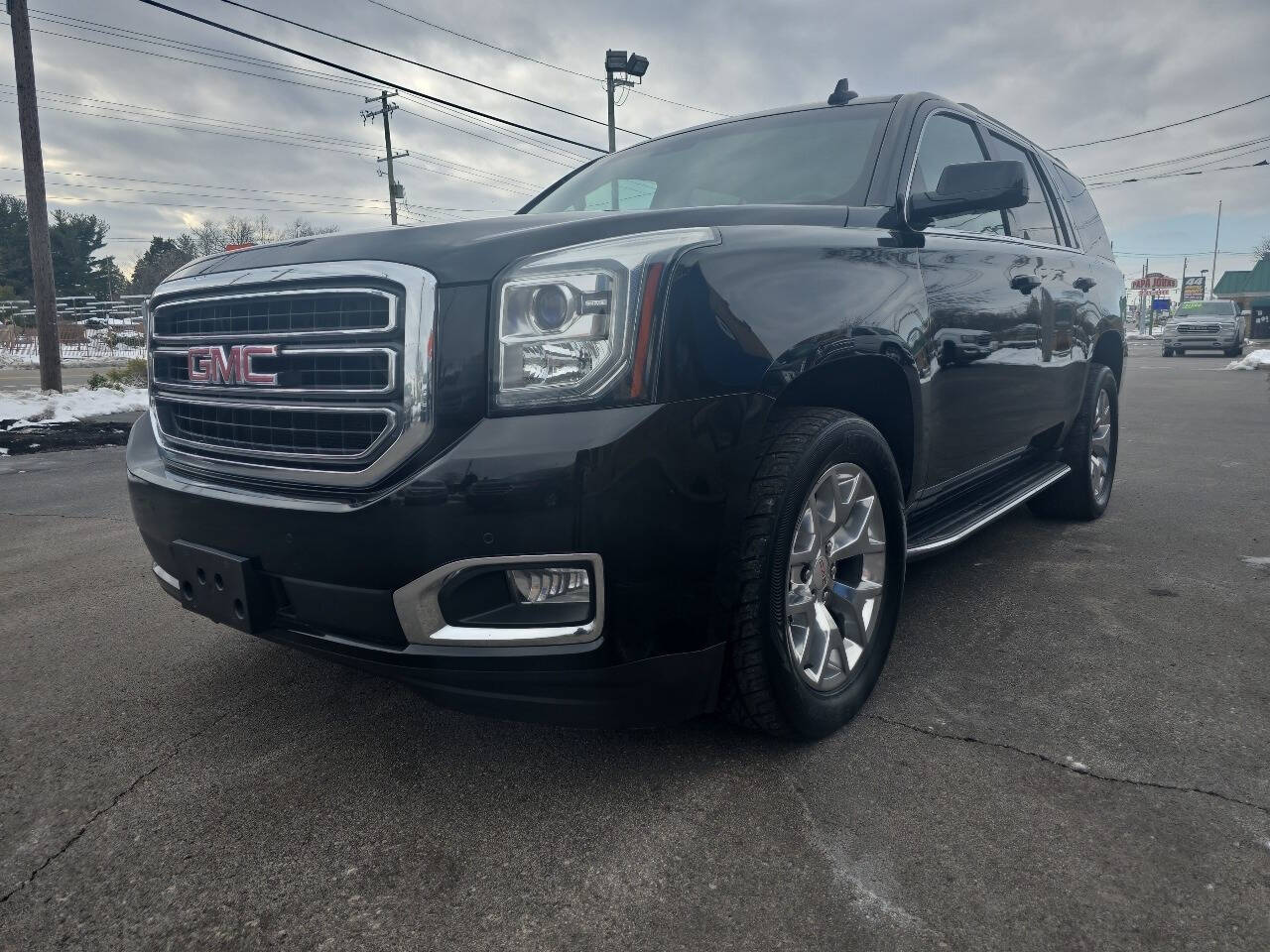 2016 GMC Yukon for sale at GLOBE AUTO SALES in Louisville, KY