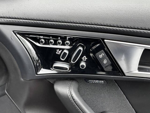 2016 Jaguar F-TYPE S