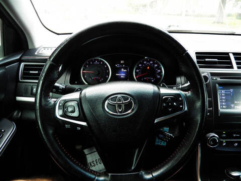 2015 Toyota Camry SE