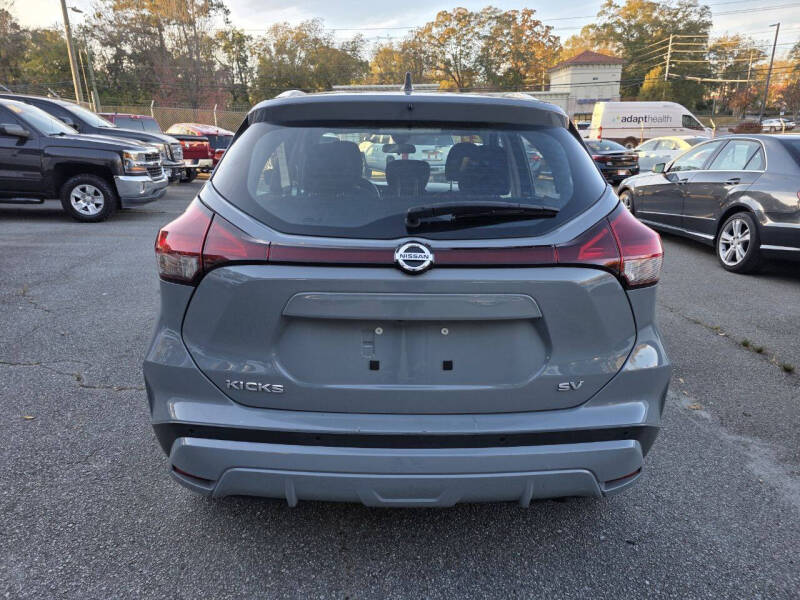 2021 Nissan Kicks SV