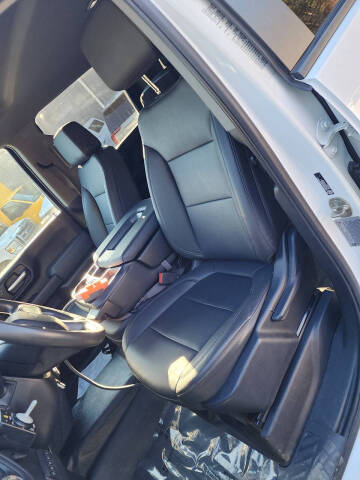 2022 Chevrolet Silverado 3500HD CC Work Truck