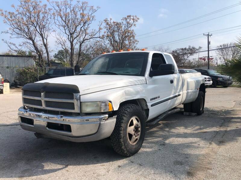 2002 Dodge Ram Pickup 3500 for sale at Approved Auto Sales in San Antonio TX