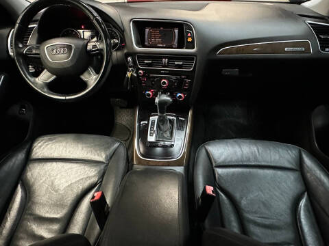 2016 Audi Q5 2.0T quattro Premium