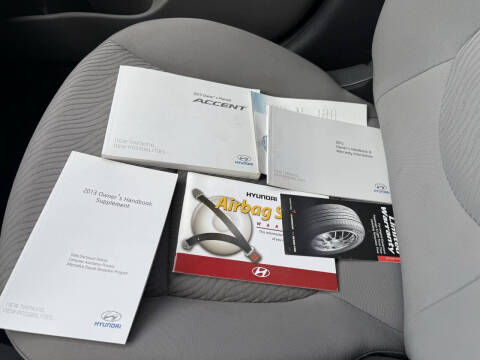 2013 Hyundai Accent GLS