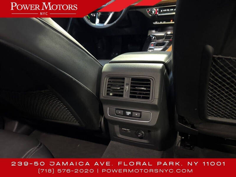 2022 Audi Q5 quattro S line Premium 45 TFSI