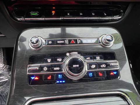 2023 Lincoln Nautilus Reserve