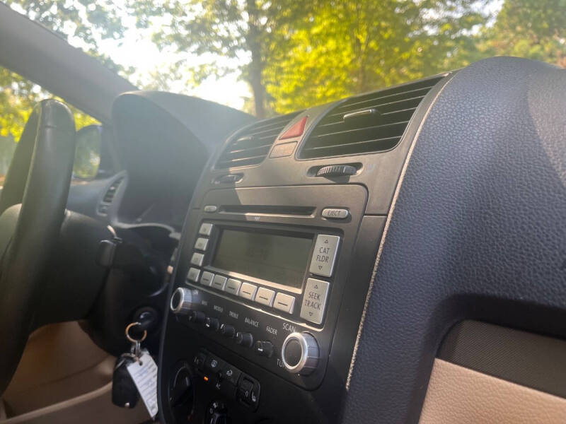 2009 Volkswagen Jetta SEL