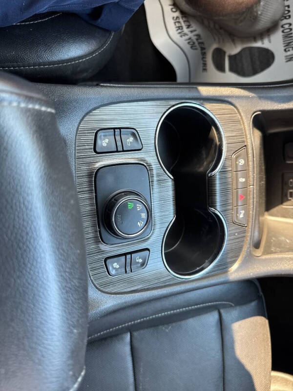 2020 GMC Acadia SLT