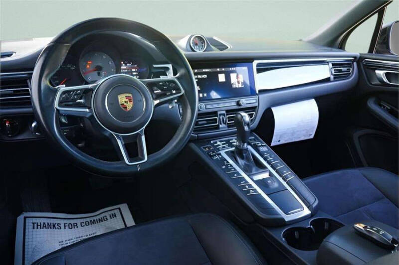 2021 Porsche Macan S