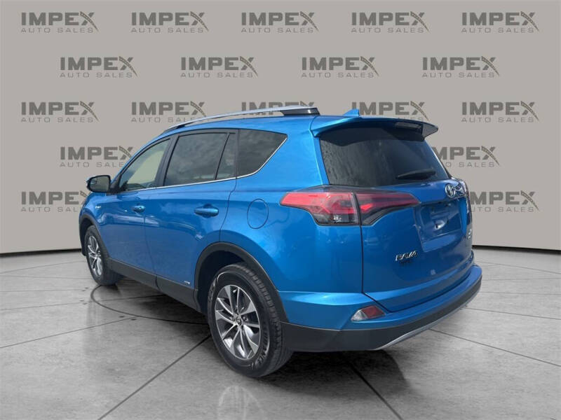 2018 Toyota RAV4 Hybrid XLE
