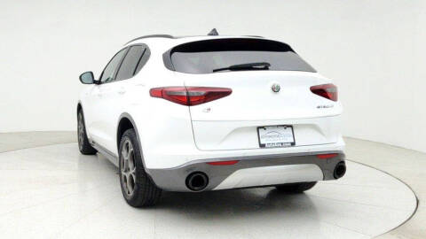 2022 Alfa Romeo Stelvio
