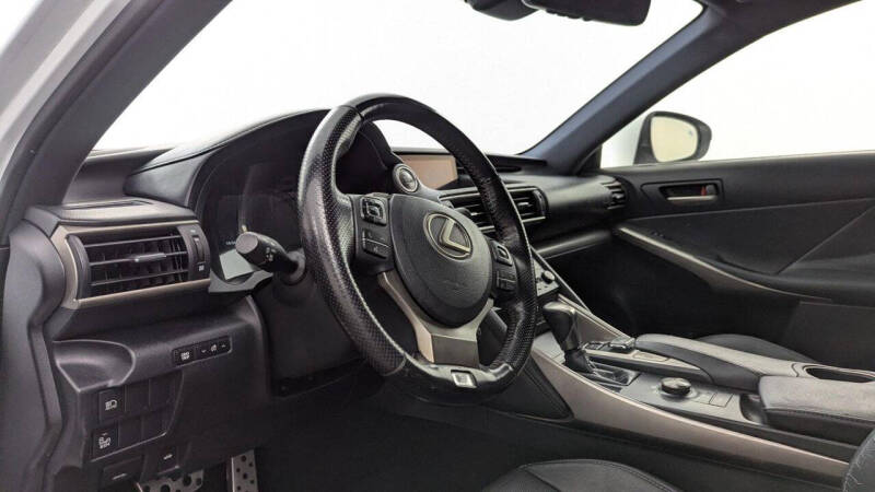 2017 Lexus IS 300