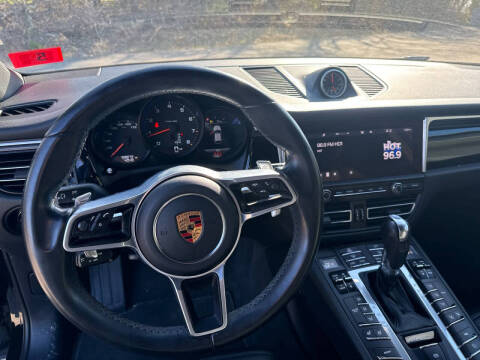 2021 Porsche Macan