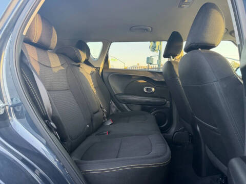 2014 Kia Soul +