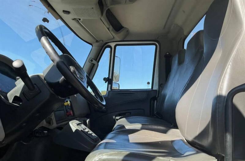 2017 International WorkStar 7300