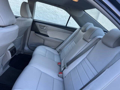 2017 Toyota Camry Hybrid