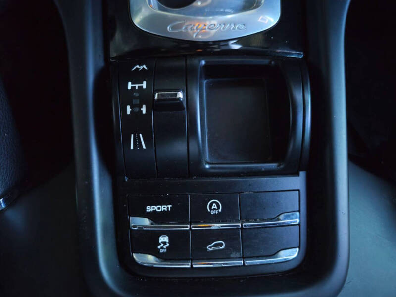 2012 Porsche Cayenne Tiptronic