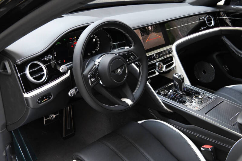 2025 Bentley Flying Spur Speed