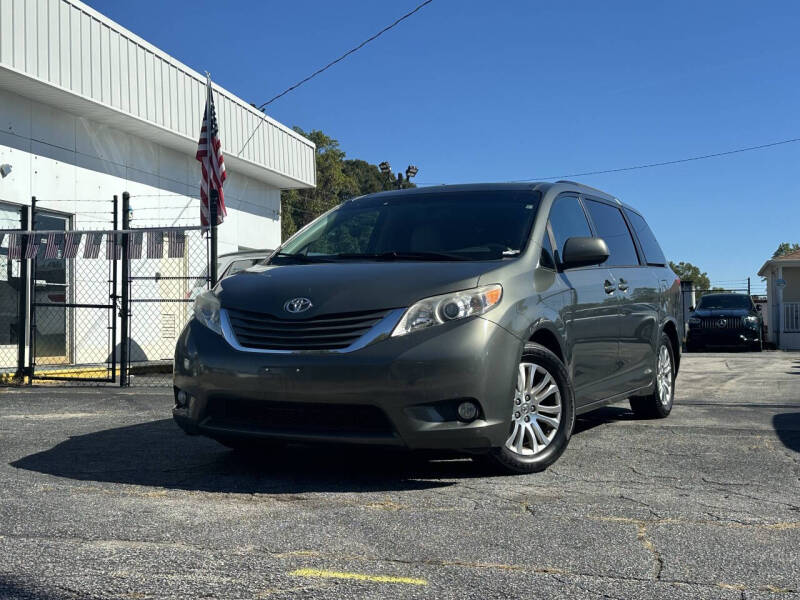 2013 Toyota Sienna XLE