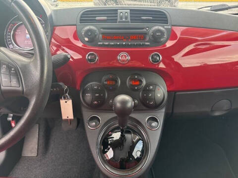 2015 FIAT 500c Lounge