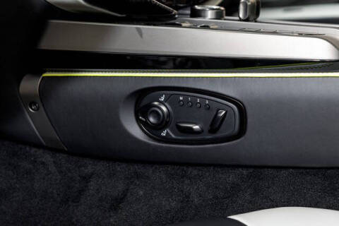 2025 Aston Martin Vanquish