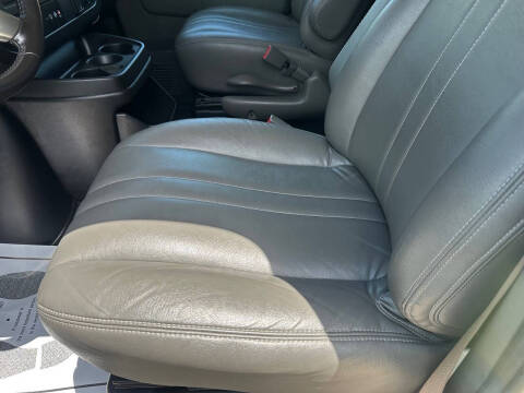 2018 Chevrolet Express LS 3500