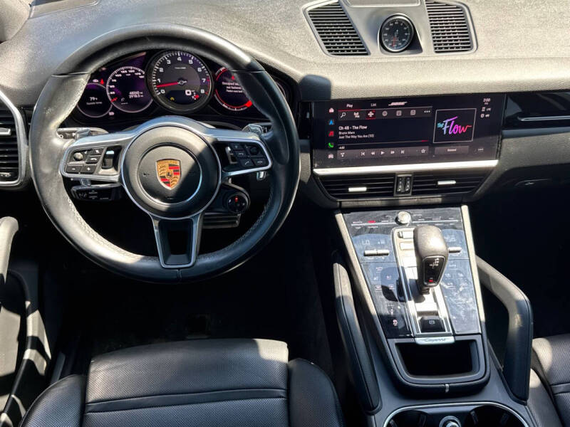 2022 Porsche Cayenne
