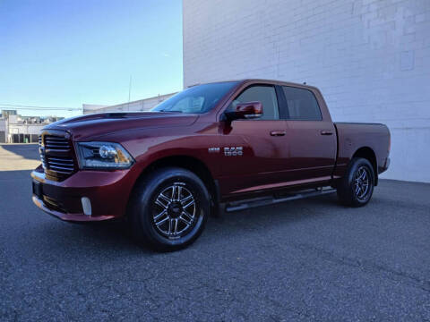 2016 RAM 1500 Sport