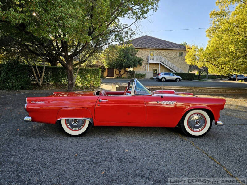 1955 Ford Thunderbird