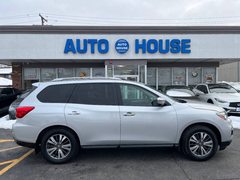 2017 Nissan Pathfinder Platinum