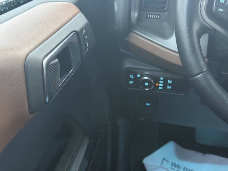 2024 Ford Bronco Outer Banks