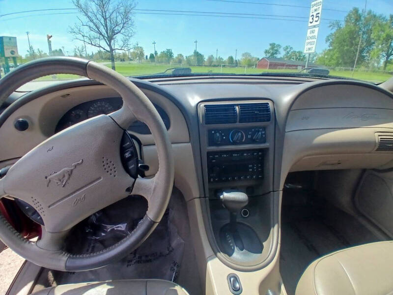 2003 Ford Mustang