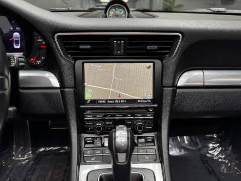 2015 Porsche 911 Carrera S