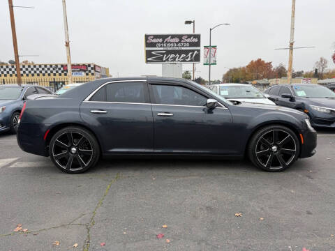 2016 Chrysler 300 C
