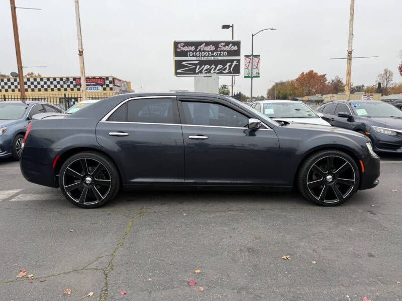 2016 Chrysler 300 C