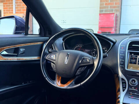 2017 Lincoln MKX Select