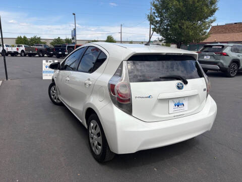 2013 Toyota Prius c Two
