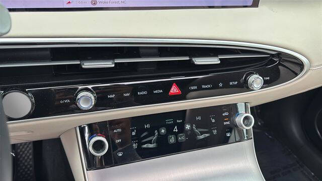 2026 Genesis GV70 2.5T Advanced
