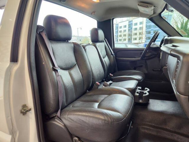 2006 Chevrolet Silverado 2500HD Work Truck