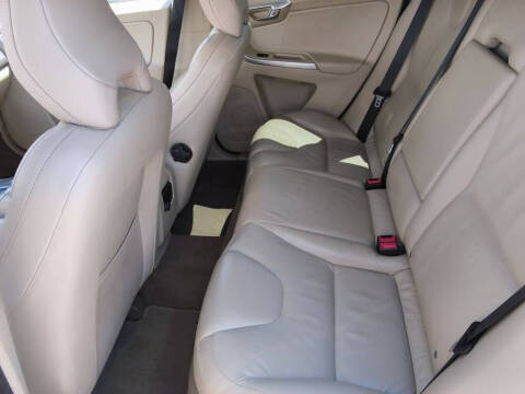 2011 Volvo XC60 T6