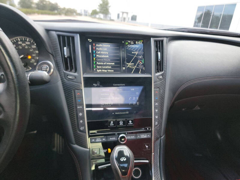 2022 Infiniti Q60 Red Sport 400