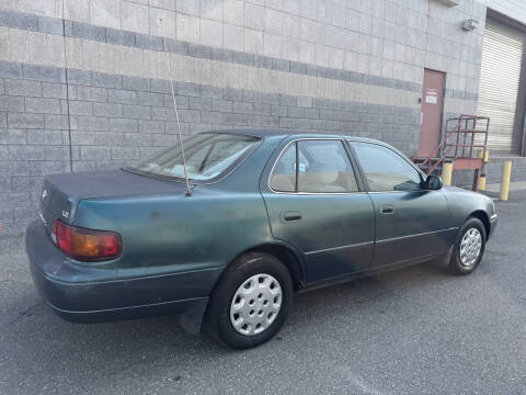1996 Toyota Camry LE