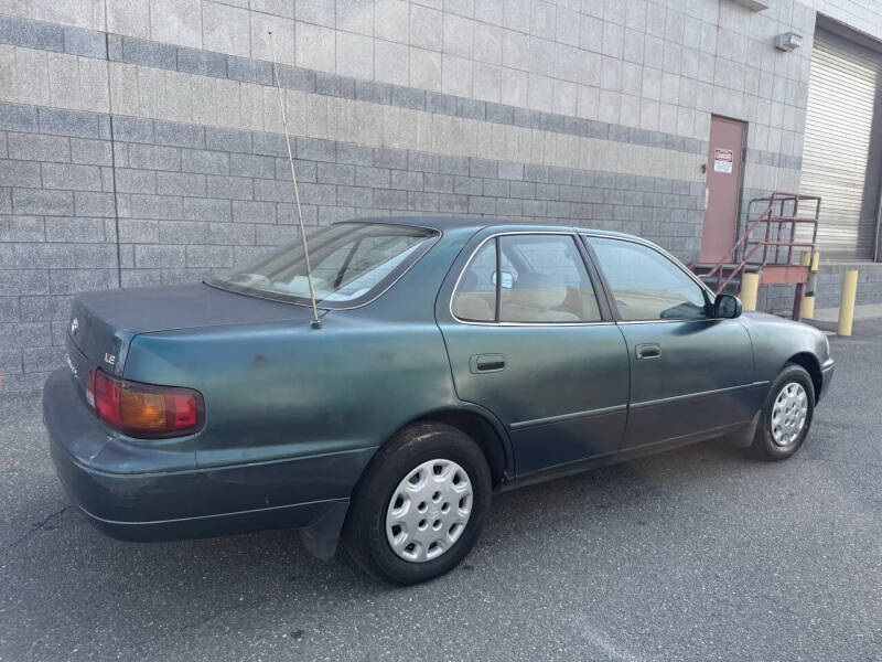 1996 Toyota Camry LE