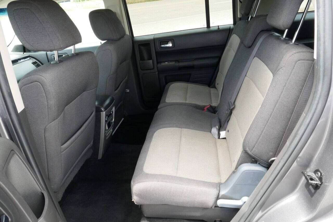 2009 FORD Flex SE Crossover 4dr For Sale in Oakfield NY by Crazy Cheap