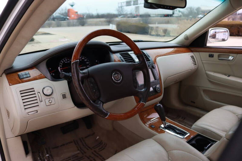2010 Cadillac DTS Platinum Collection