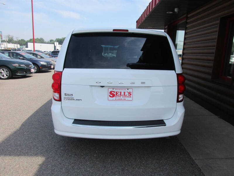 2017 Dodge Grand Caravan SE