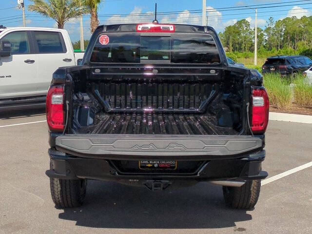 2025 GMC Canyon Elevation