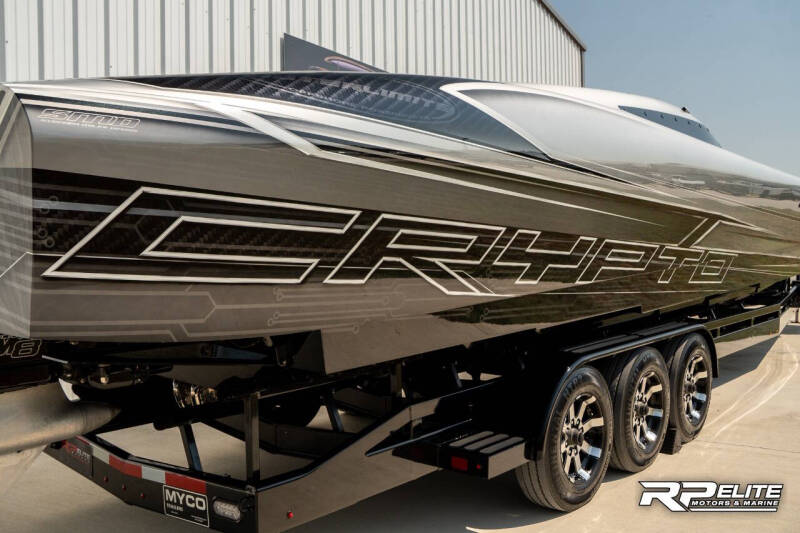 2019 Outerlimits SV43